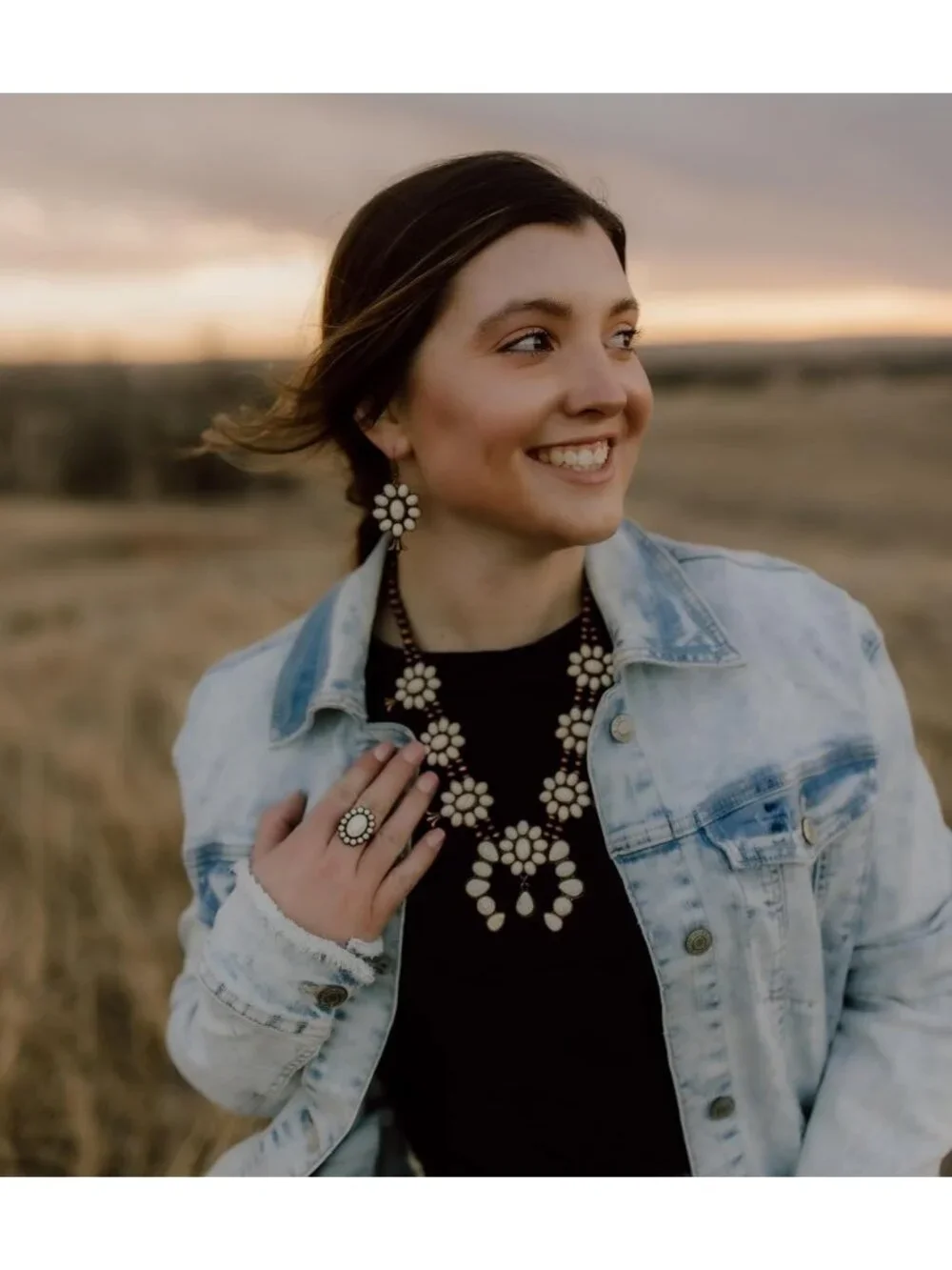 Rustic Cowgirl Vintage Western Jewelry Set - Necklace & Earring for Women